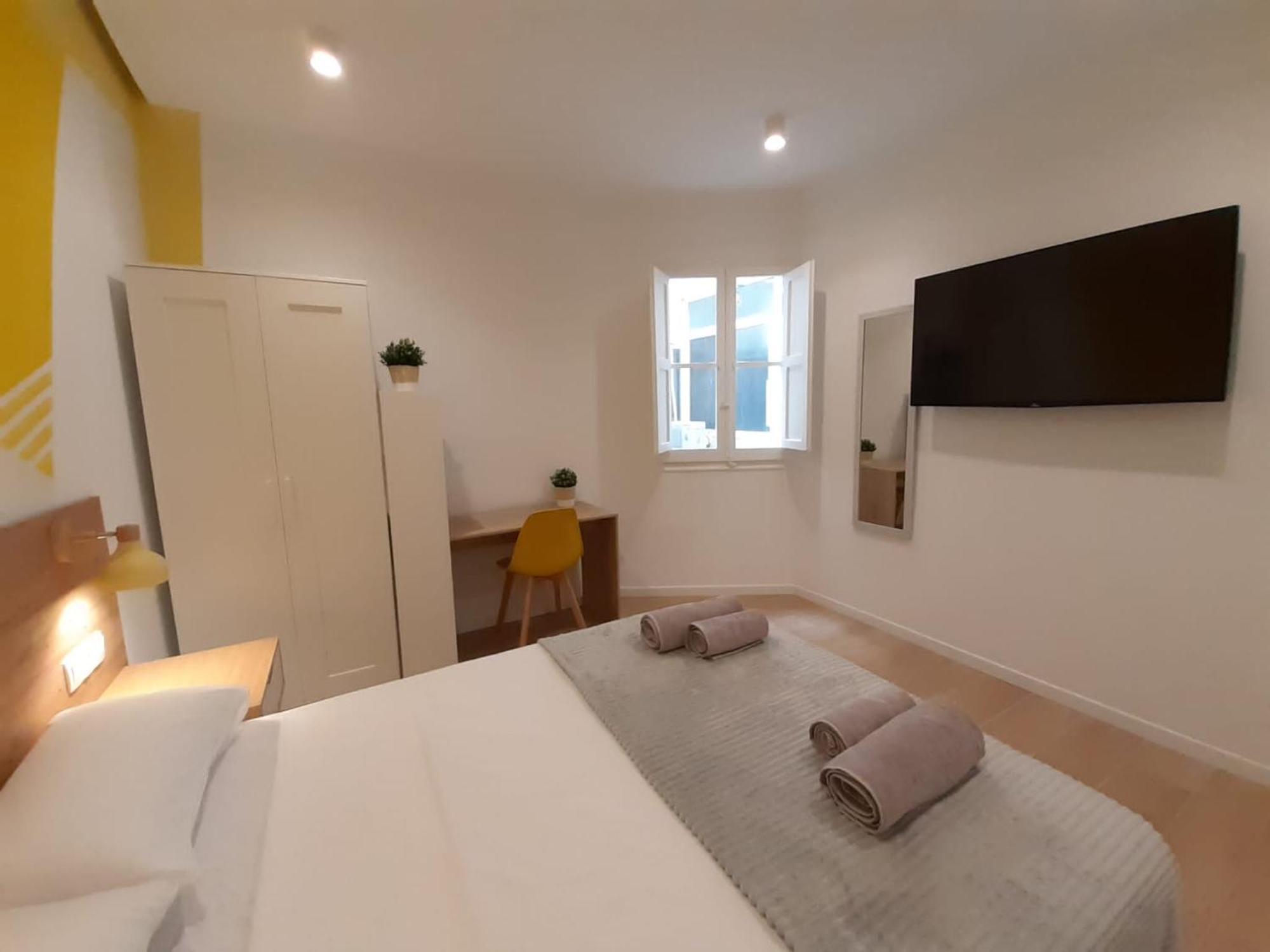 Good Energy Rooms Аликанте Экстерьер фото